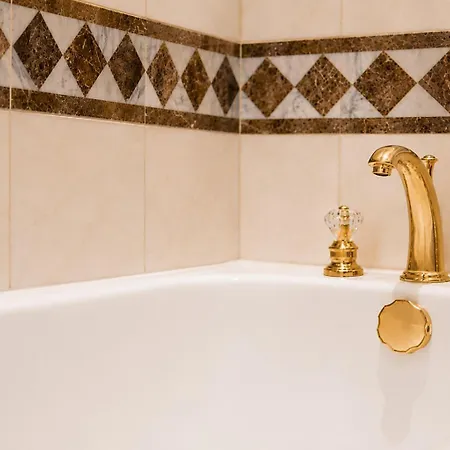 La Royale 4*