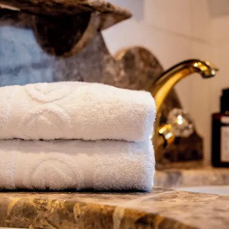 La Royale Hotel 4*