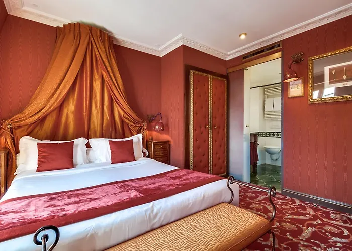 La Royale 4* Paryż