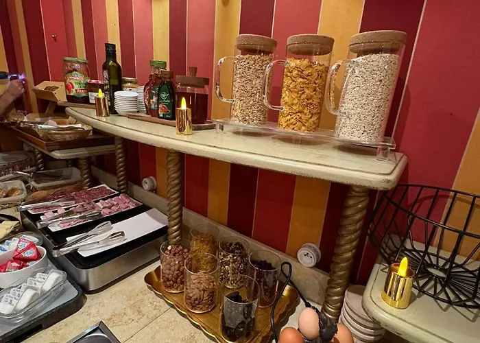 La Royale Otel Paris