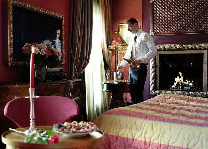 La Royale Otel Paris