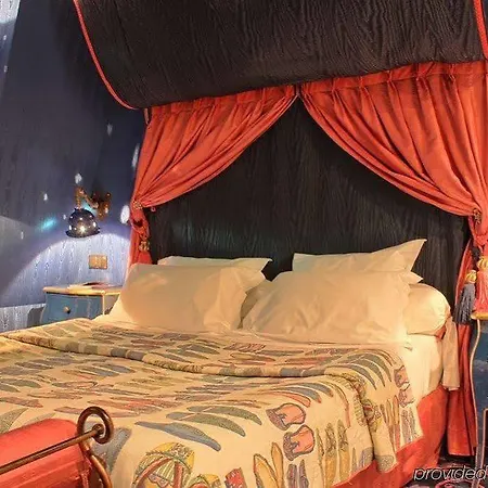 La Royale 4* Paris